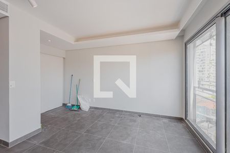 Sala/Quarto de apartamento à venda com 1 quarto, 37m² em Pinheiros, São Paulo