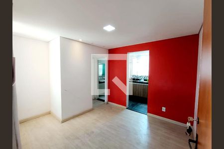 Foto 01 de apartamento à venda com 2 quartos, 60m² em Heliópolis, Belo Horizonte