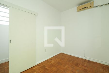 Quarto de apartamento à venda com 2 quartos, 76m² em Petrópolis, Porto Alegre