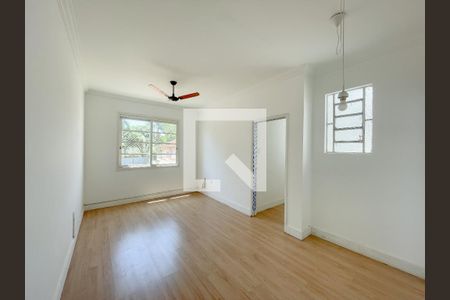 Sala de apartamento à venda com 3 quartos, 76m² em Petrópolis, Porto Alegre