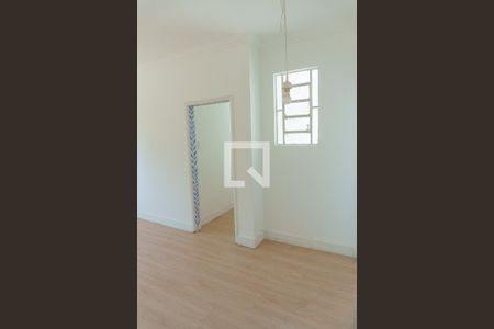 Sala de apartamento à venda com 3 quartos, 76m² em Petrópolis, Porto Alegre