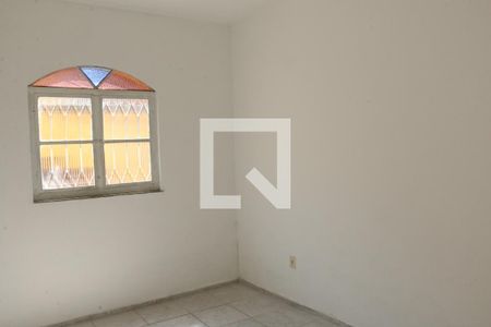 Quarto 2 de casa para alugar com 2 quartos, 62m² em Viga, Nova Iguaçu