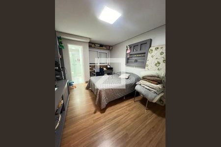 Apartamento à venda com 220m², 4 quartos e 4 vagas Apartamento à venda com 220m², 4 quartos e 4 vagasSuíte 1