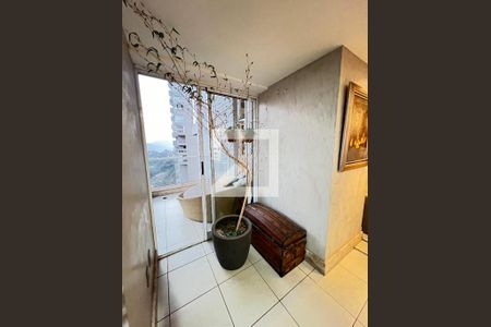 Varanda da Sala de apartamento à venda com 4 quartos, 220m² em Vila da Serra , Nova Lima