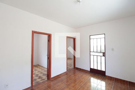 Sala de casa à venda com 3 quartos, 140m² em Céu Azul, Belo Horizonte