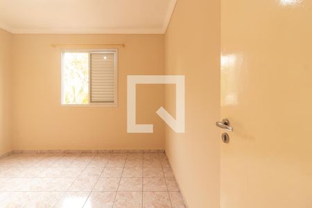 Quarto 1 de apartamento para alugar com 2 quartos, 55m² em Jardim Rio das Pedras, Cotia