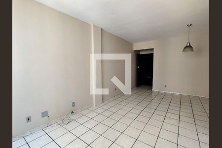 Sala de apartamento à venda com 2 quartos, 80m² em Santo Antônio, Belo Horizonte