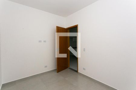 Quarto 1 de apartamento para alugar com 2 quartos, 40m² em Vila Esperança, São Paulo