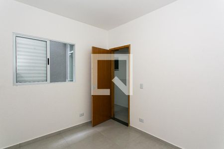 Quarto 2 de apartamento para alugar com 2 quartos, 40m² em Vila Esperança, São Paulo