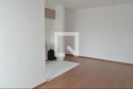 Sala de apartamento para alugar com 2 quartos, 50m² em Pechincha, Rio de Janeiro