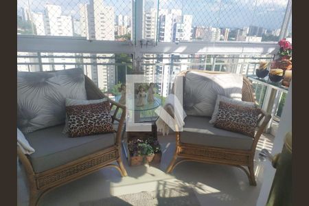 Apartamento à venda com 3 quartos, 169m² em Santo Amaro, São Paulo