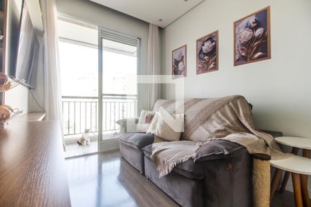 Sala de apartamento para alugar com 2 quartos, 47m² em Jardim Tupanci, Barueri