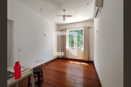 Quarto1 de casa à venda com 4 quartos, 320m² em Vila Isabel, Rio de Janeiro