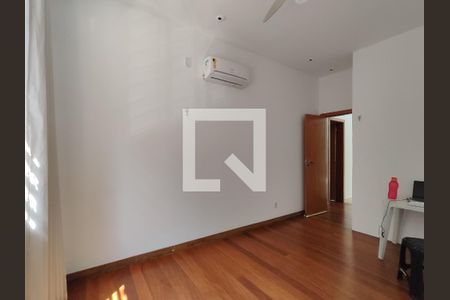 Quarto1 de casa à venda com 4 quartos, 320m² em Vila Isabel, Rio de Janeiro