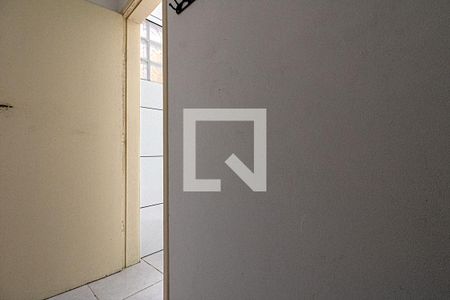 Casa à venda com 120m², 2 quartos e 2 vagas Casa à venda com 120m², 2 quartos e 2 vagasdespensa na cozinha 2_3