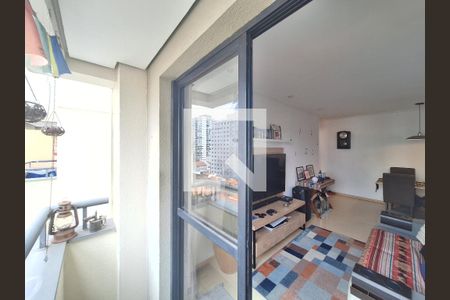 Varanda de apartamento para alugar com 2 quartos, 66m² em Santa Cecilia, São Paulo