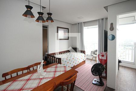 Sala de apartamento para alugar com 2 quartos, 42m² em Sítio da Figueira, São Paulo