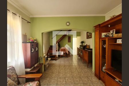 Sala  de casa à venda com 3 quartos, 197m² em Vila Sao Rafael, Guarulhos