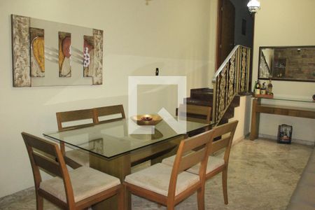 Sala de casa à venda com 2 quartos, 160m² em Jardim Paraventi, Guarulhos