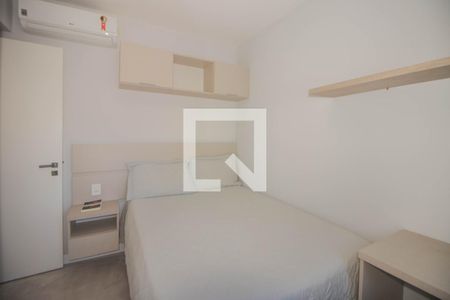 Quarto de apartamento para alugar com 2 quartos, 67m² em São Sebastião, Porto Alegre