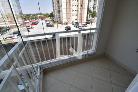 Sala - Sacada de apartamento para alugar com 2 quartos, 67m² em Mansões Santo Antônio, Campinas