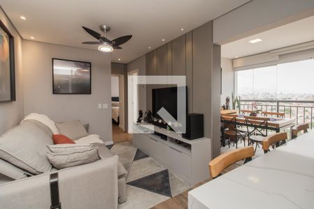 Sala de apartamento à venda com 2 quartos, 60m² em Vila Penteado, São Paulo