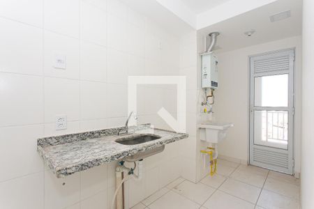 Cozinha de apartamento para alugar com 1 quarto, 47m² em Vila Centenário, São Paulo