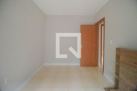 Quarto 1 de apartamento à venda com 2 quartos, 55m² em Jardim Carvalho, Porto Alegre