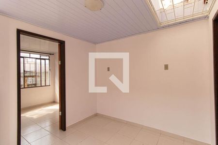 Sala de casa para alugar com 1 quarto, 32m² em Cajuru, Curitiba