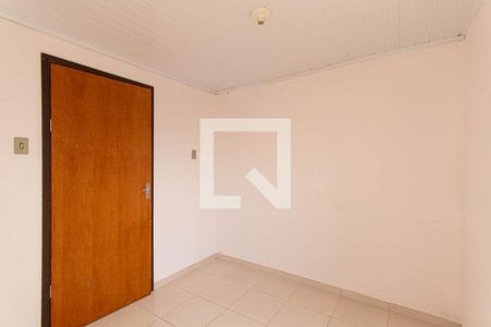 Quarto de casa para alugar com 1 quarto, 32m² em Cajuru, Curitiba