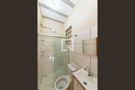 Banheiro de kitnet/studio para alugar com 1 quarto, 27m² em Havaí, Belo Horizonte