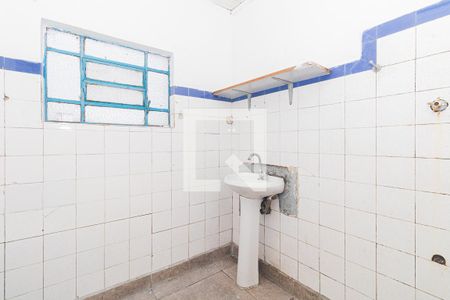 Banheiro de casa para alugar com 1 quarto, 40m² em Vila Guilherme, São Paulo