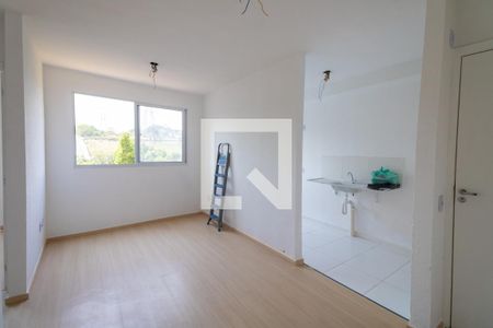 Sala de apartamento para alugar com 2 quartos, 40m² em Jardim Egle, São Paulo