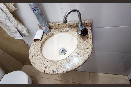 lavabo de casa de condomínio à venda com 4 quartos, 104m² em Taquara, Rio de Janeiro