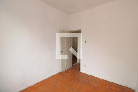 Quarto 1 de casa para alugar com 2 quartos, 60m² em Marechal Hermes, Rio de Janeiro