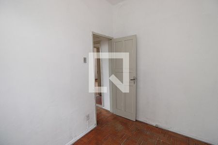 Quarto 2 de casa para alugar com 2 quartos, 60m² em Marechal Hermes, Rio de Janeiro