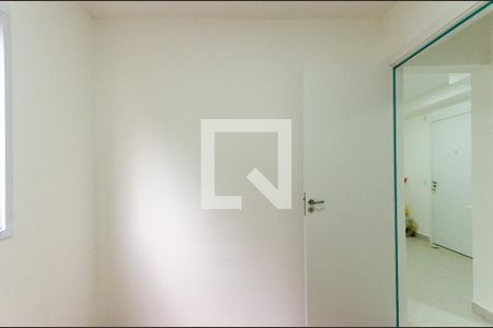 Quarto 1 de apartamento para alugar com 2 quartos, 33m² em Piqueri, São Paulo