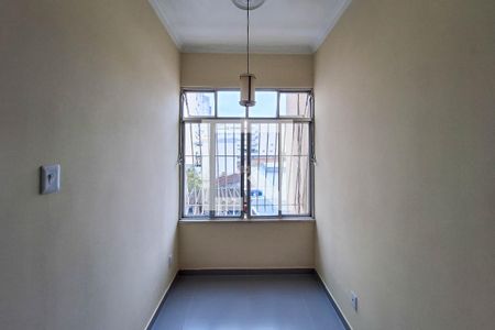 Sala de apartamento para alugar com 2 quartos, 75m² em Centro, Niterói