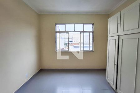 Quarto 1 de apartamento para alugar com 2 quartos, 75m² em Centro, Niterói