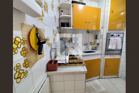 Apartamento à venda com 3 quartos, 105m² em Anchieta, Belo Horizonte