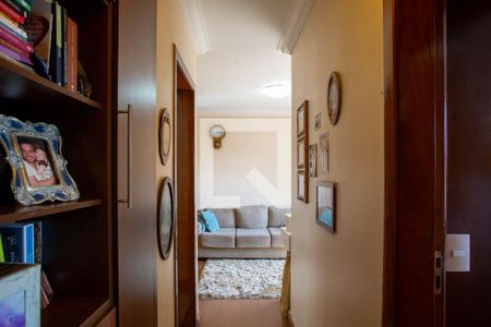 Corredor de apartamento à venda com 3 quartos, 67m² em Santa Ines, Belo Horizonte