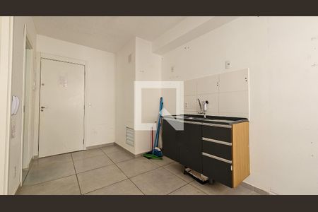 Sala / Cozinha de apartamento para alugar com 1 quarto, 25m² em Cidade Ademar, São Paulo