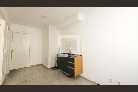 Sala / Cozinha de apartamento para alugar com 1 quarto, 25m² em Cidade Ademar, São Paulo