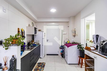 Cozinha de apartamento para alugar com 2 quartos, 32m² em Jardim Celeste, São Paulo