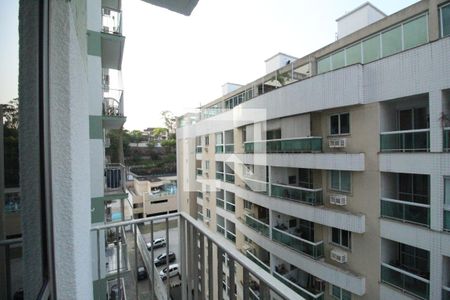 Varanda de apartamento à venda com 2 quartos, 69m² em Jacarepaguá, Rio de Janeiro