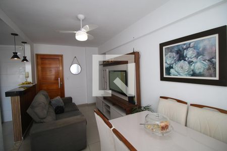 Sala de apartamento à venda com 2 quartos, 55m² em Olaria, Rio de Janeiro