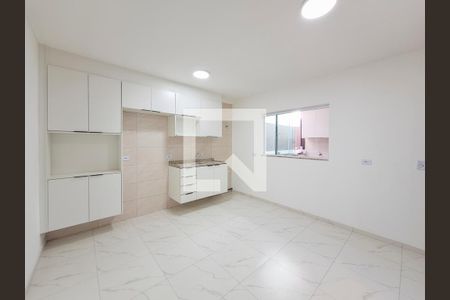 Sala/Cozinha de apartamento para alugar com 2 quartos, 44m² em Vila Paulicéia, São Paulo