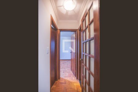 Corredor - Quartos de apartamento para alugar com 2 quartos, 67m² em Vila da Saúde, São Paulo