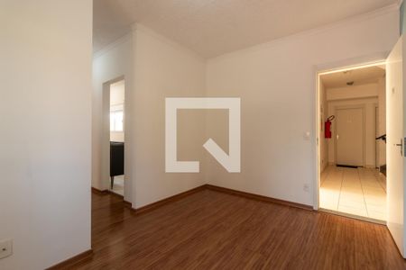 Sala de apartamento para alugar com 2 quartos, 45m² em Petrópolis, Cotia