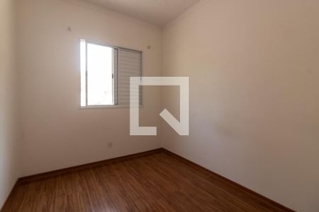 Quarto 1 de apartamento para alugar com 2 quartos, 45m² em Petrópolis, Cotia